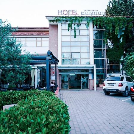 Hotel Bermon تيرانا المظهر الخارجي الصورة