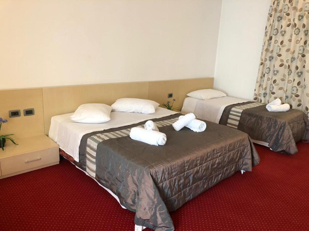 Hotel Bermon تيرانا المظهر الخارجي الصورة